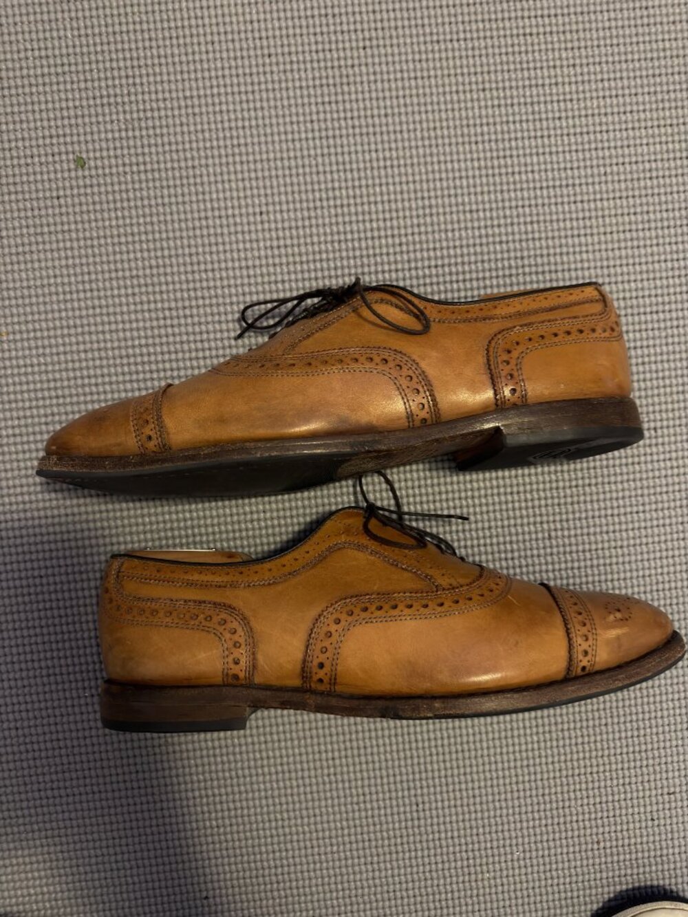 Allen Edmonds Strand Cap-Toe Oxford — Size 10.5 D